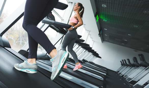 5 Highest Incline Treadmills from 15 to 40-Degree Gradients [2022 ...